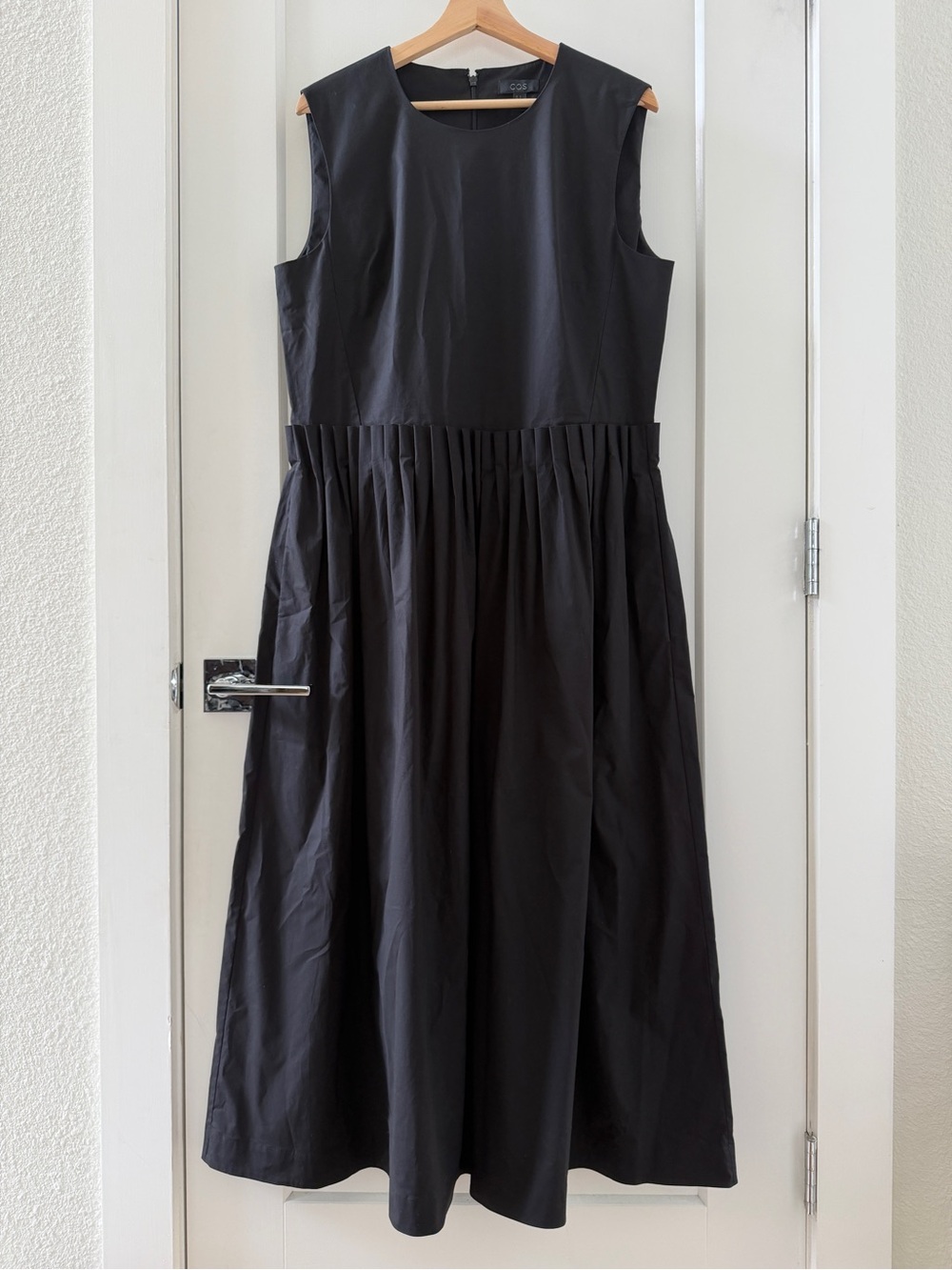 COS Flared Cotton Black Pleated Dress Size 14 - Picture 3 of 9